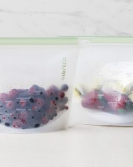 Ever Eco reusable silicone bags 1L in use
